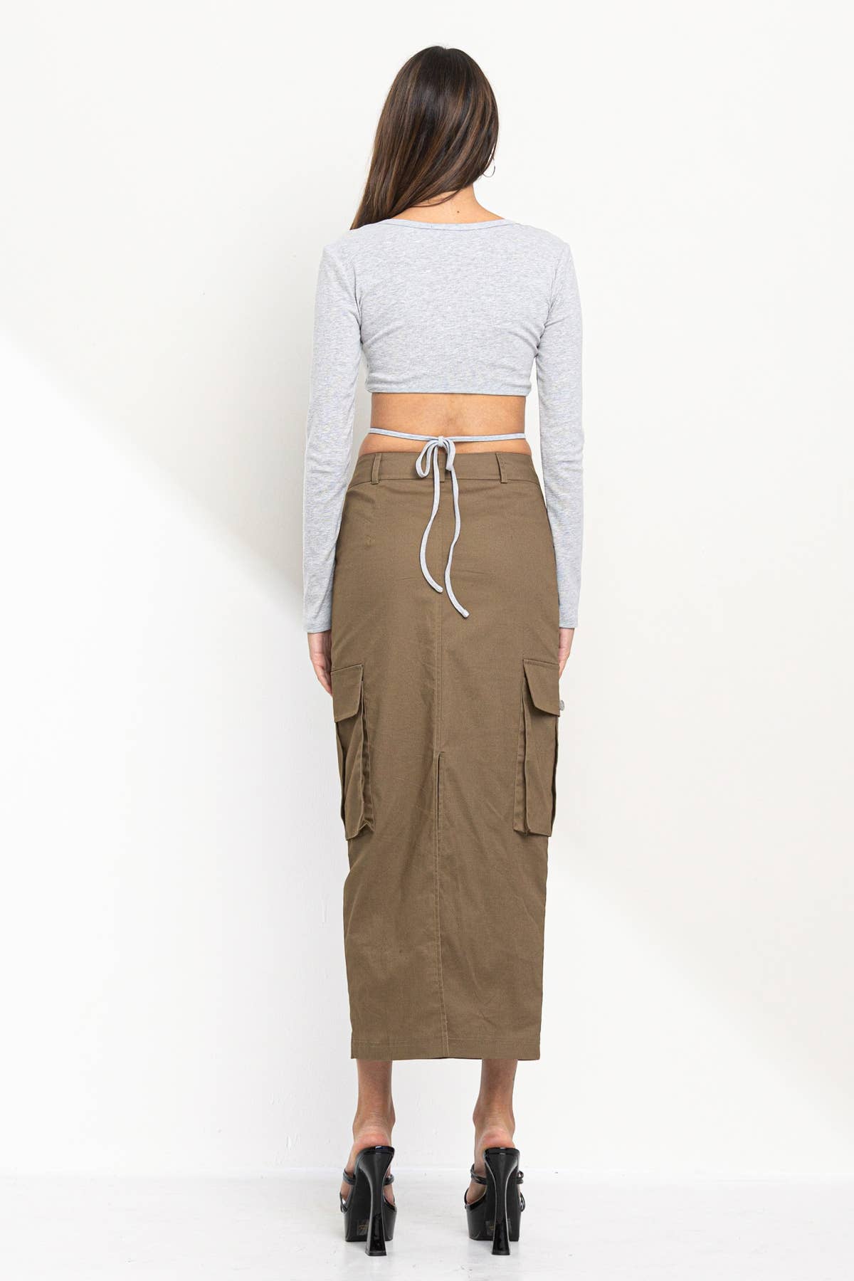 No Vacancy - Wholesale Bodysuit - Women's - Cut out back side long sleeves bodysuit1