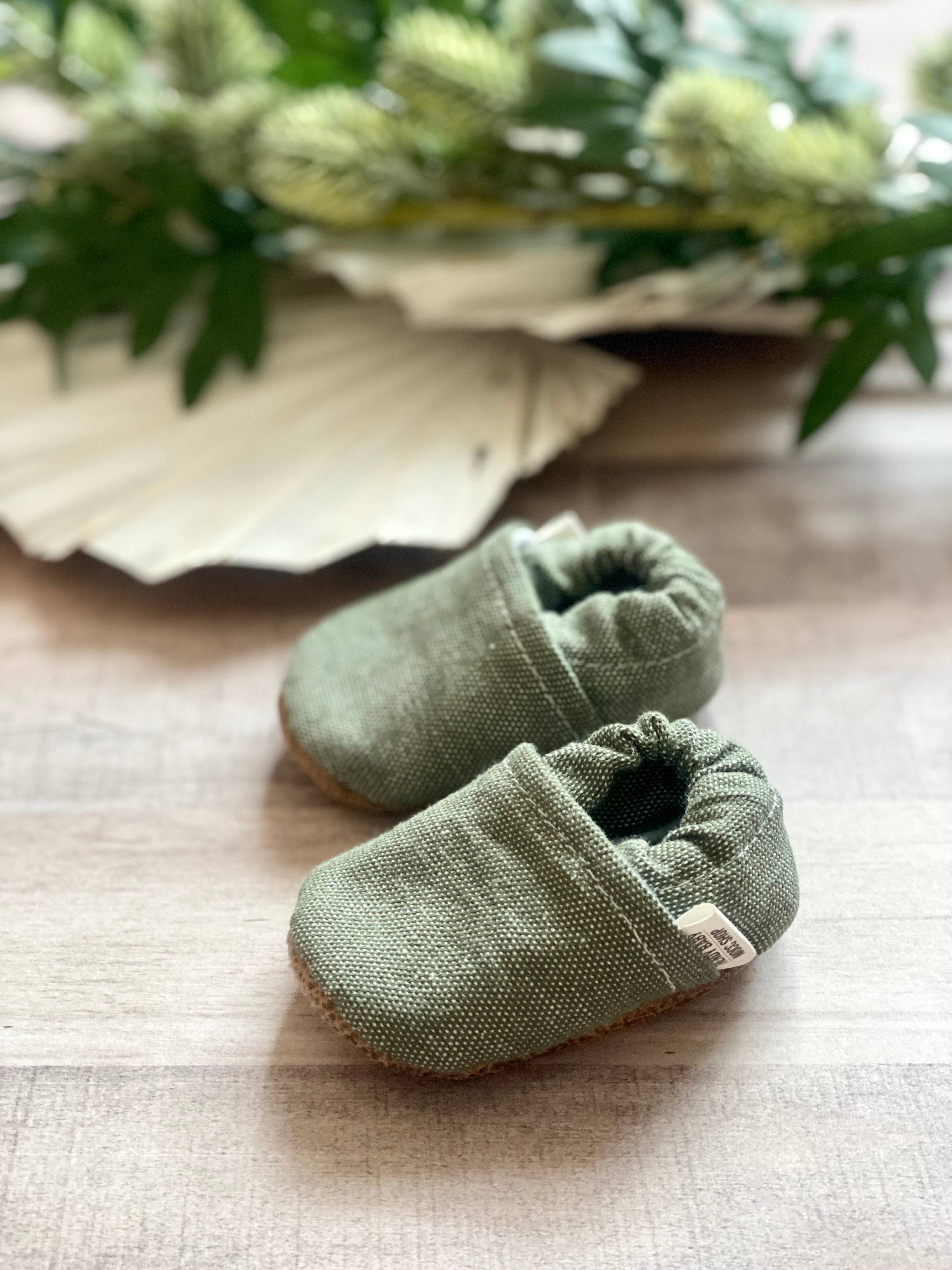 Trendy Baby Mocc Shop - Wholesale Booties - Baby - Sage Green Textured Baby Moccasins