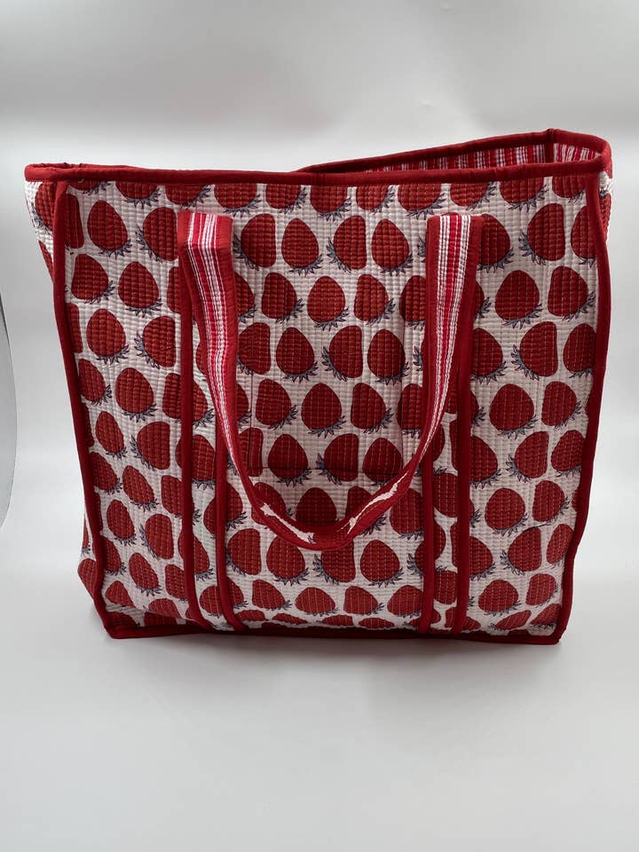 SacToteRéversibleBohoFraiseMatelasséKantha100%Coton pour la vente par Funky Yak Ltd