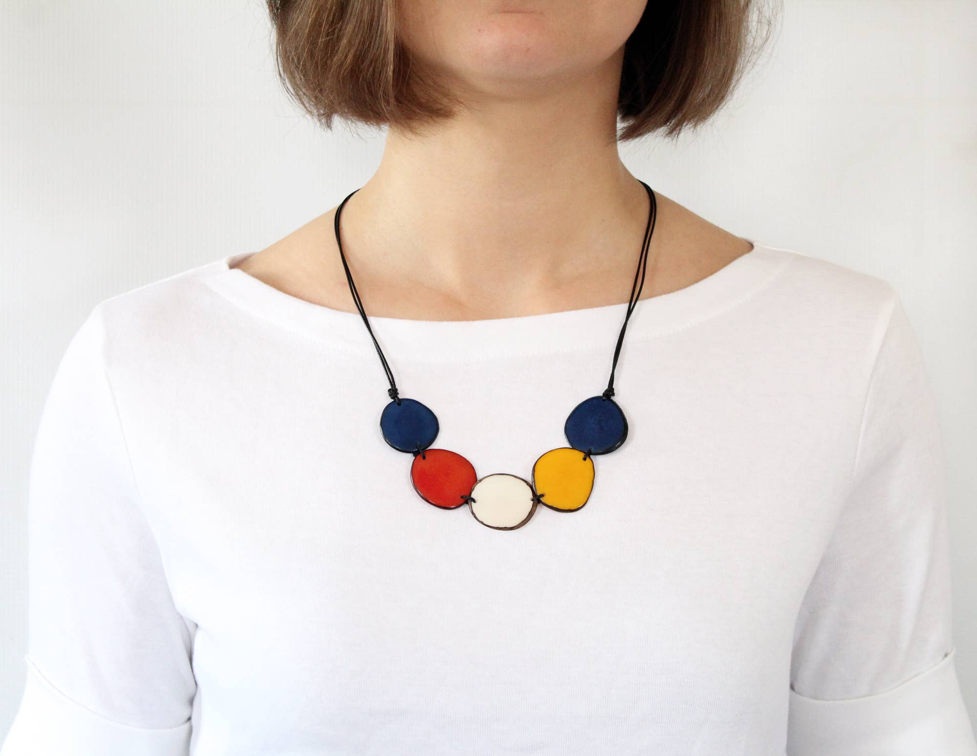 Muichic Natural Jewelry – Großhandel Perlenkette – Chips Tagua Halskette, handgefertigt, Fairtrade, leicht25