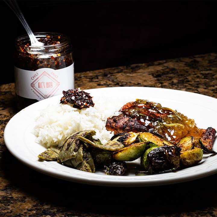 Me's Way LLC - Wholesale Sauce - MẸ’S WAY CHILI SAUCE – VEGETARIAN-8oz17