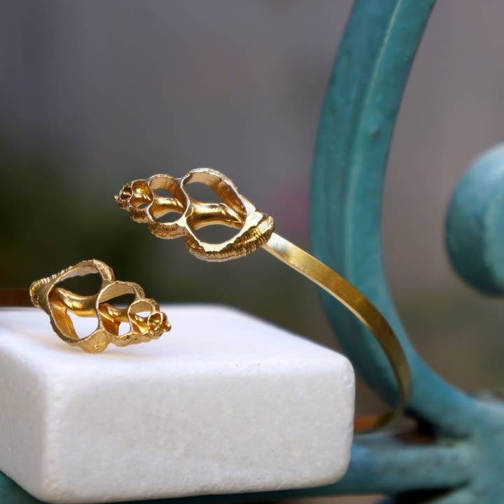 Pulseira de Conchas do Mar - Prata de Lei 925 & Ajustável com Banho de Ouro 14K por atacado de Mother Nature Jewelry