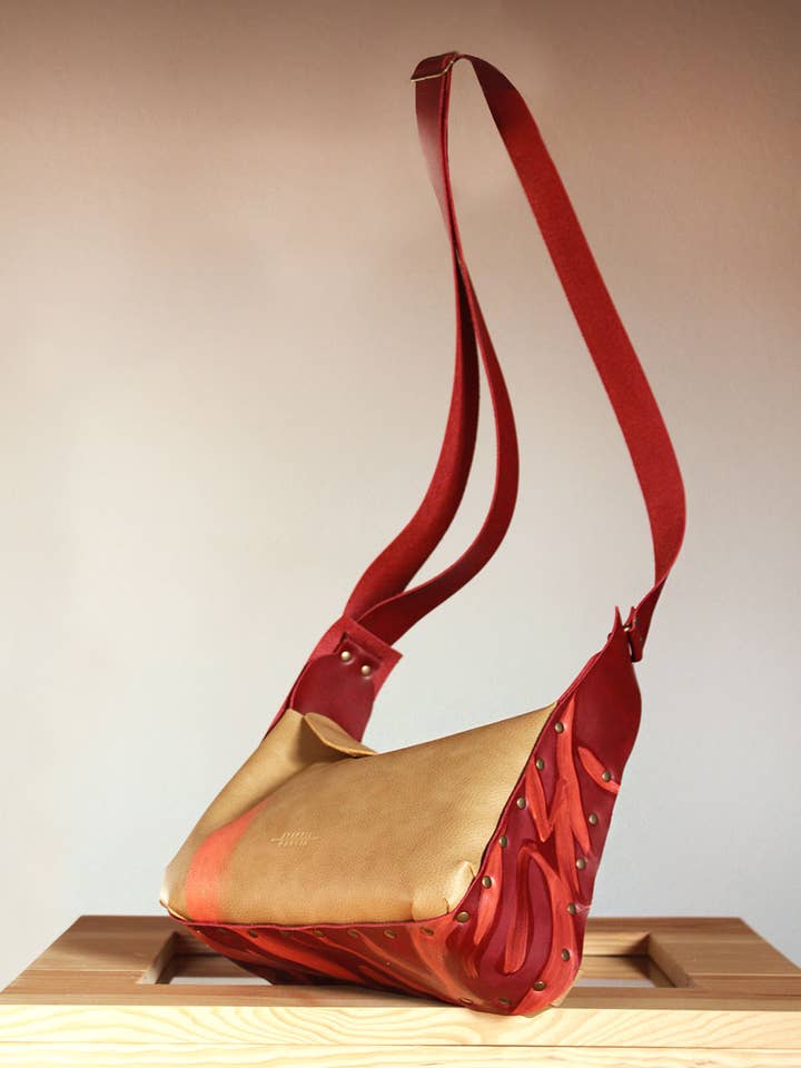 Bolso Blois camel y rojo voor wholesale door Araceli Garcia Bags