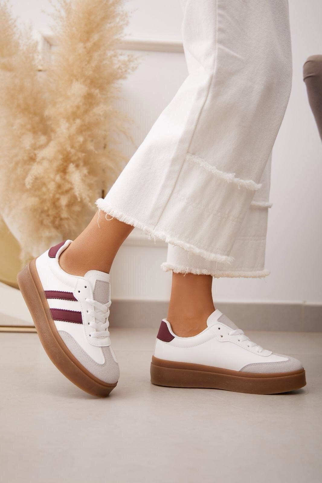No Doubt Shoes - Vente Baskets tendance – femme - Baskets à plateforme épaisses avec détail lacé sur le côté pour femmes2
