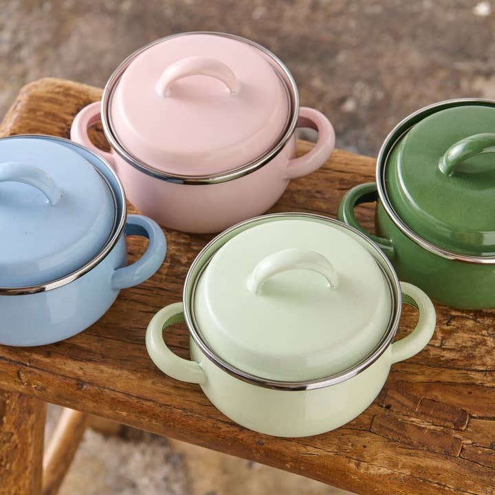 JADE AND MAY - Wholesale Cooking pot - Enamel Pots | Enamelware Collection1