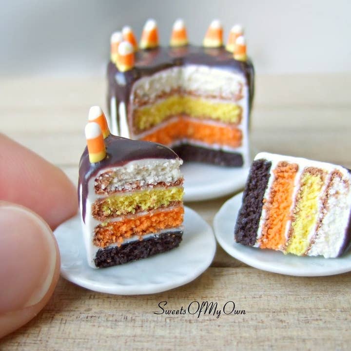 Sweetsofmyown - Wholesale Decorative Tabletop Object - Miniature Candy Corn Cake - Dollshouse Miniature Food