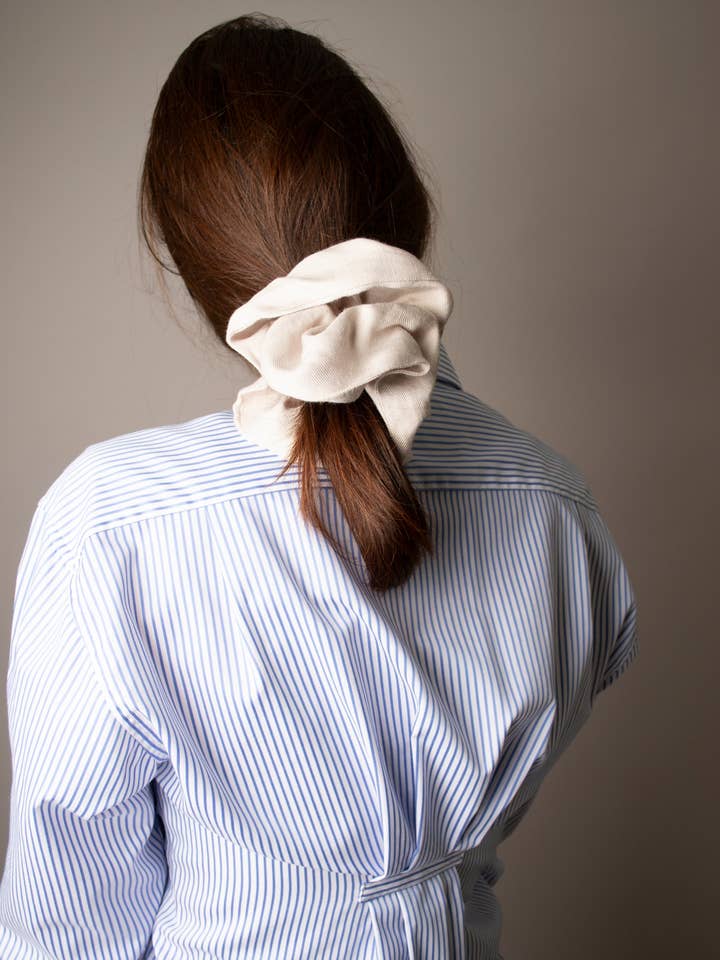 Mega Scrunchie Nude for wholesale by Gliese 504