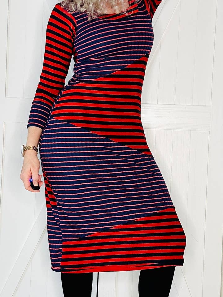 Aerial Clothing sRQ - Wholesale Dress - Women's - Red and Navy Striped Pencil Dress4