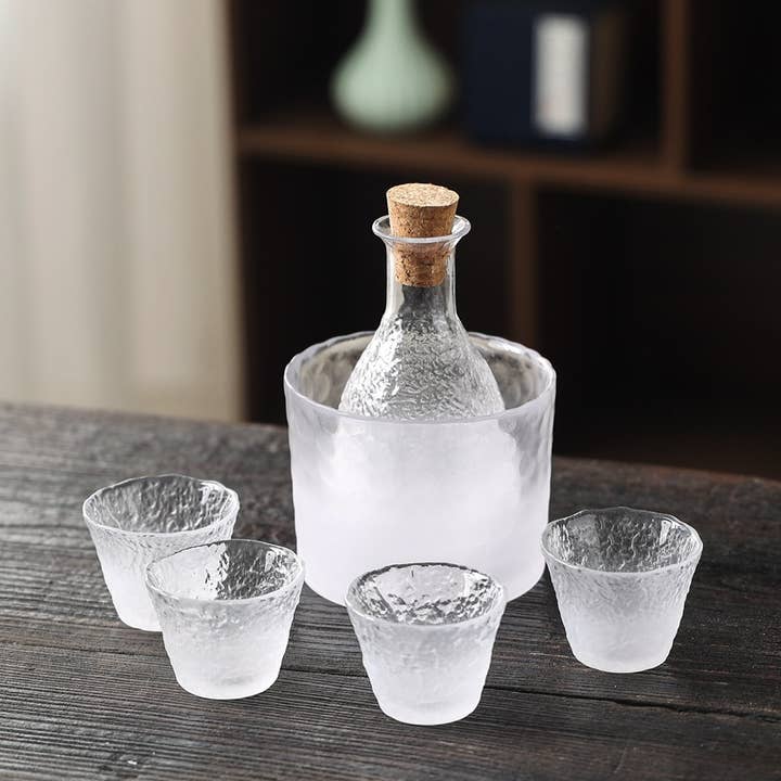 Our Dining Table - Wholesale Cocktail/Liquor Glass - Cloud Collection Japanese Style Glass Sake Set
