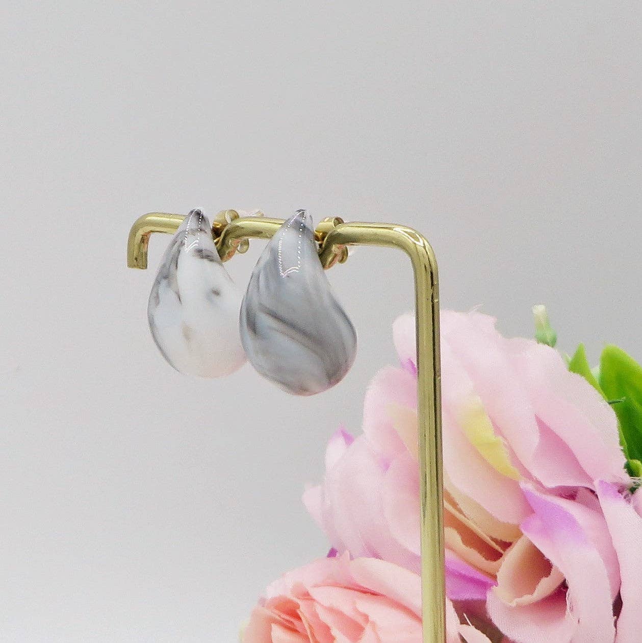 Daemon srls – Brincos de argola por atacado – DROP SUMMER - Brincos gota bombê em aço inoxidável com resina semitransparente, par4