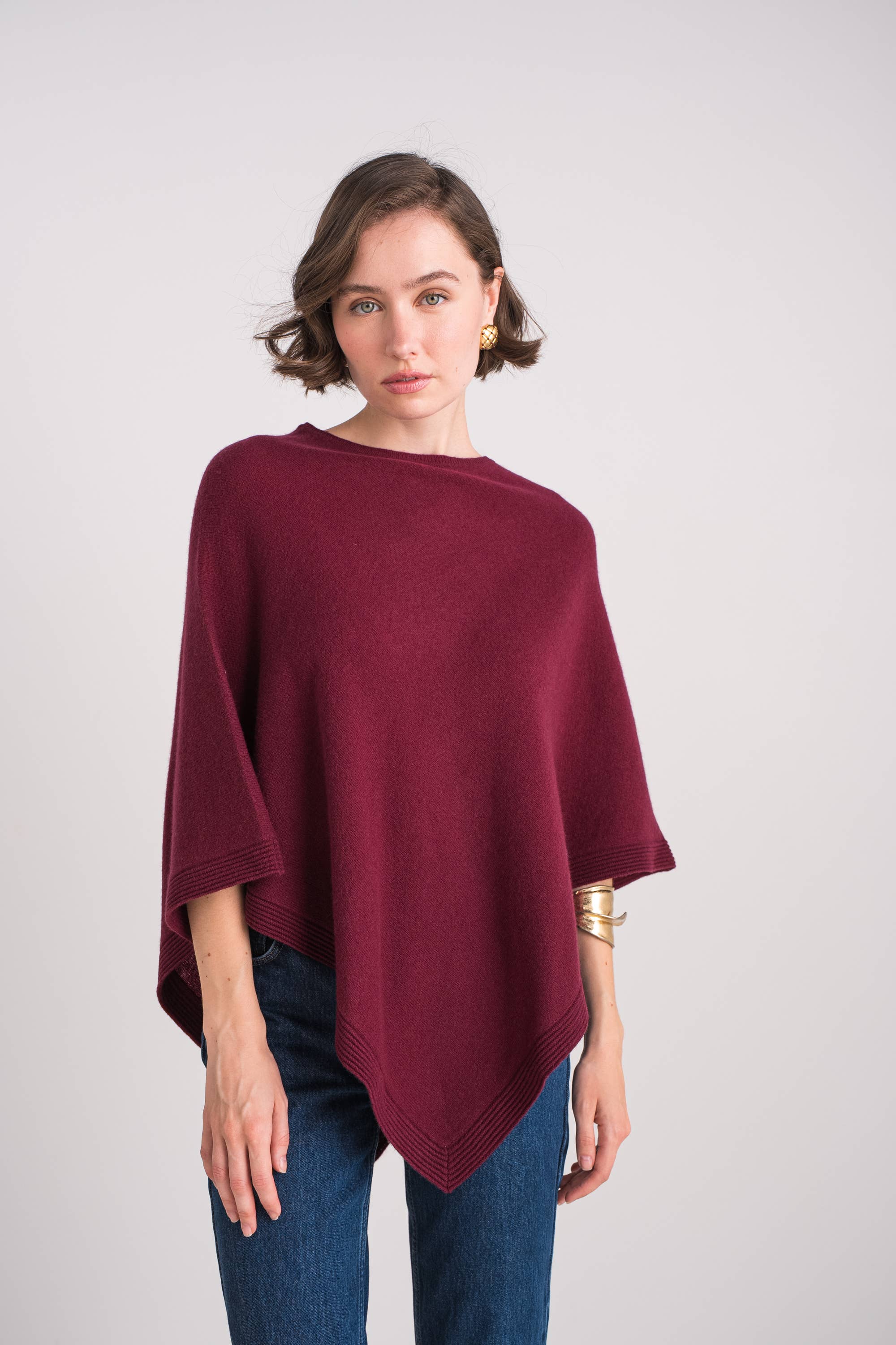 jw.atelier - Wholesale Poncho - Women's - 100% cashmere poncho8