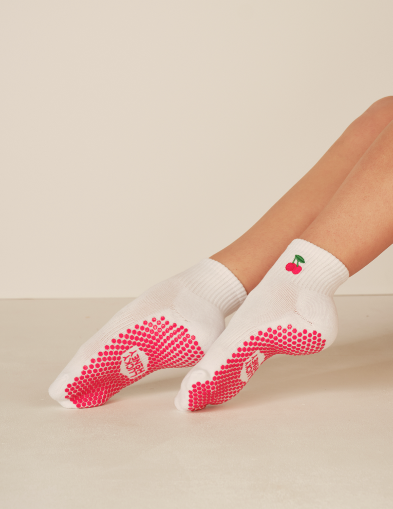 LUCKY HONEY - Wholesale Socks - Women's - The Harlow Grip Sock7