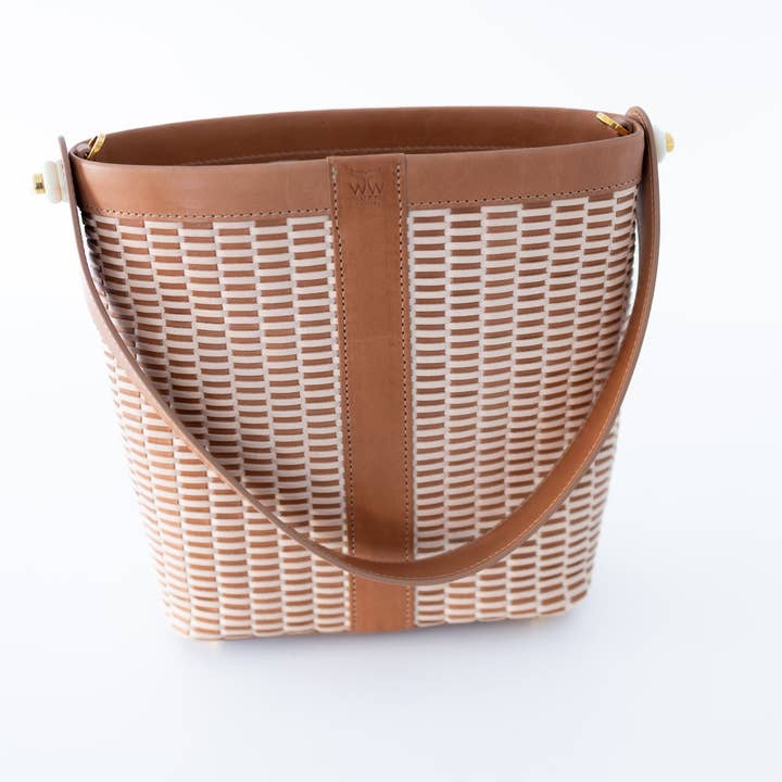 Læder Nantucket Lightship Kurv (NLB) for engroshandel hos Whale Tail Weaving