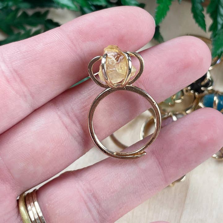 Ewelina Pas Jewelry - Wholesale Single Stone/Solitaire Ring - Gold Rough Nugget Prong Ring3