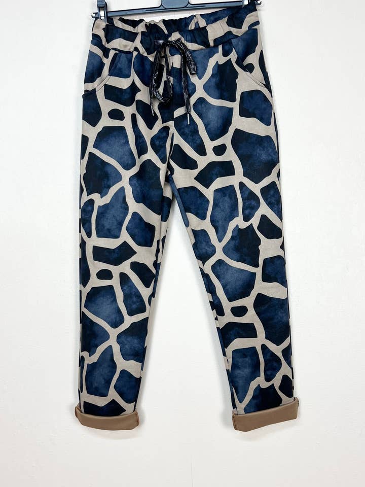 Lucky Nana - Wholesale Athletic Sweatpants/Joggers - Women's - SO 3107-10 Patterned Velvet Effect Pants