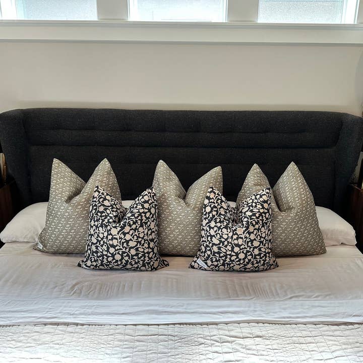 Rennah Collective - Wholesale Throw Pillow Cover - Pepper Pillow Cover