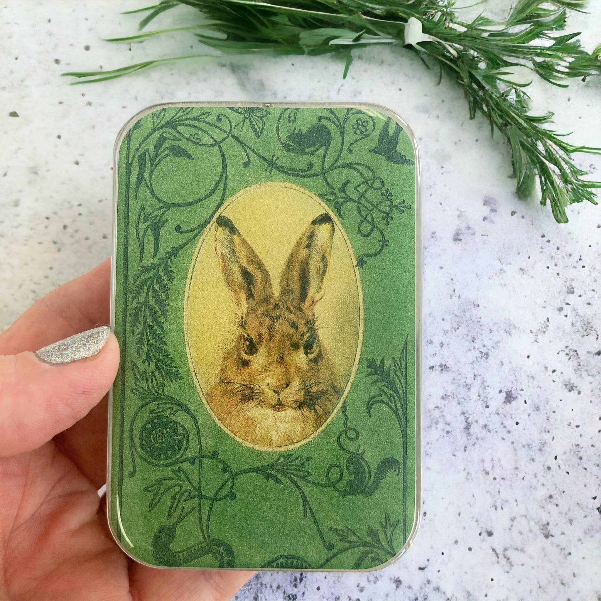 Firefly Notes - Wholesale Knitting/Crochet Supplies - Bunny notions tin, stitch marker tin5