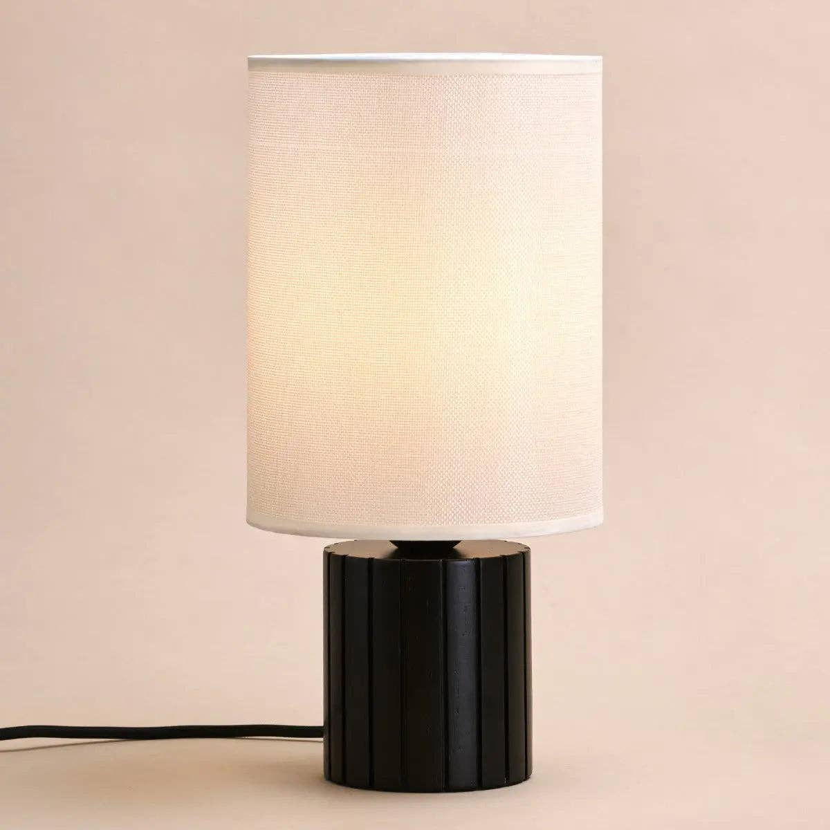 Tavellio - Wholesale Accent/Desk Lamp - Kiko Black Table Lamp | Cozy Desk Lamp with E27 Socket11