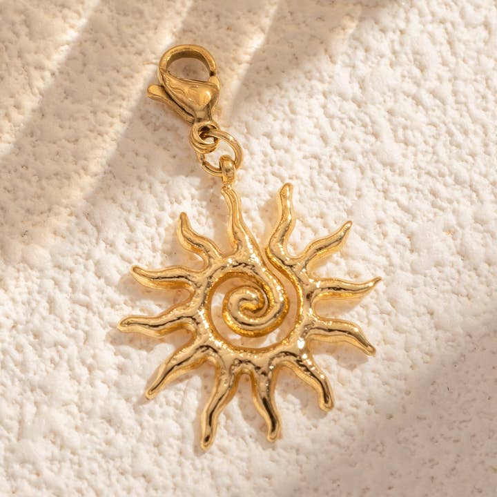 COSMOS - Wholesale Individual Charm/Pendant - Golden sun charm – spiral pendant in stainless steel0