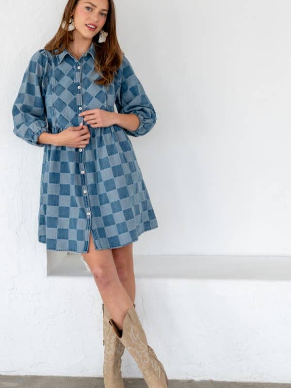 TR2048-01_WASHED GINGHEM DENIM BUTTON DOWN SHIRT DRESS for wholesale on Faire8