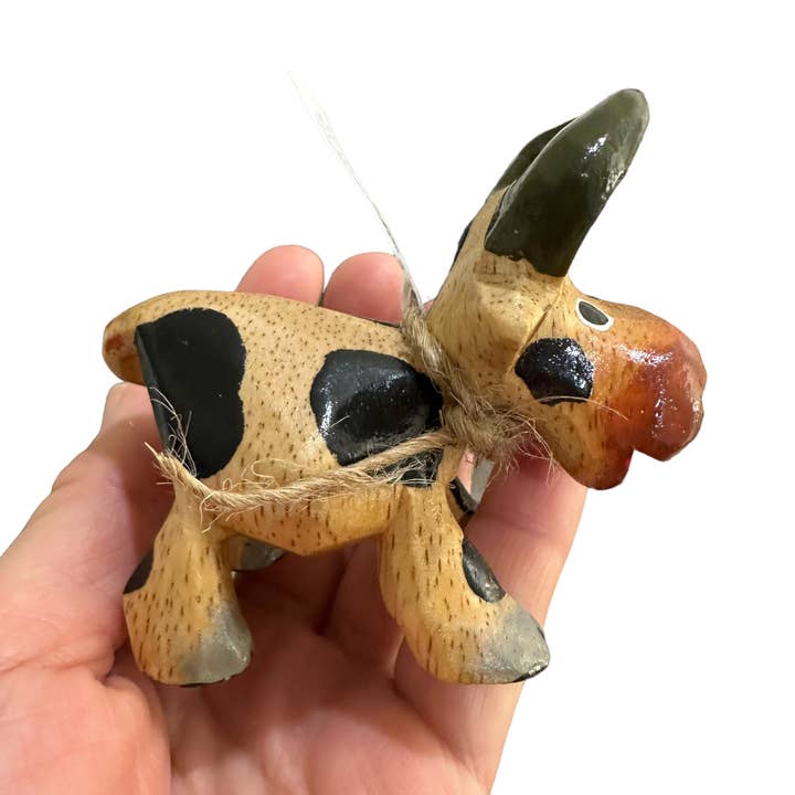 Music Frog Co - Wholesale Decorative Figurine - Handmade Wooden Farm Cow Decoration Figurine7