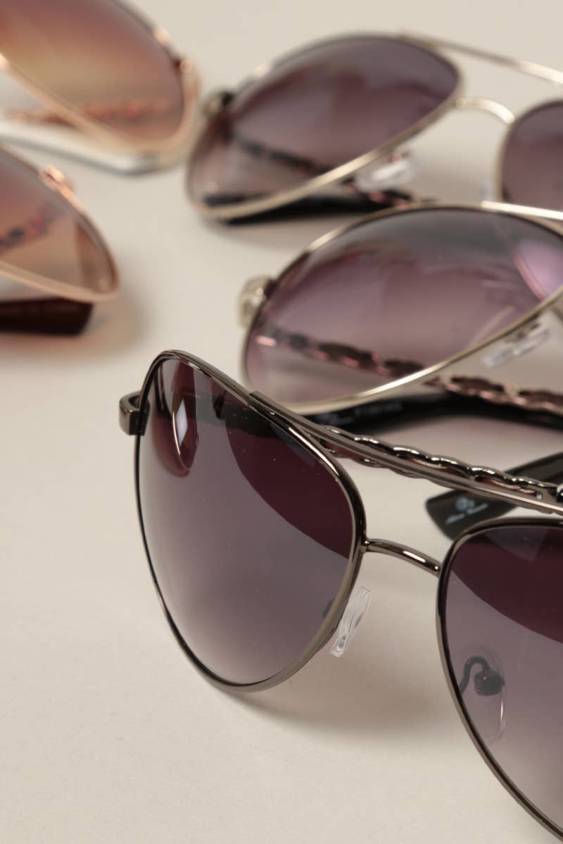  ASSORTED COLOR Women's Chain Detail Aviator Sunglasses for wholesale on Faire2