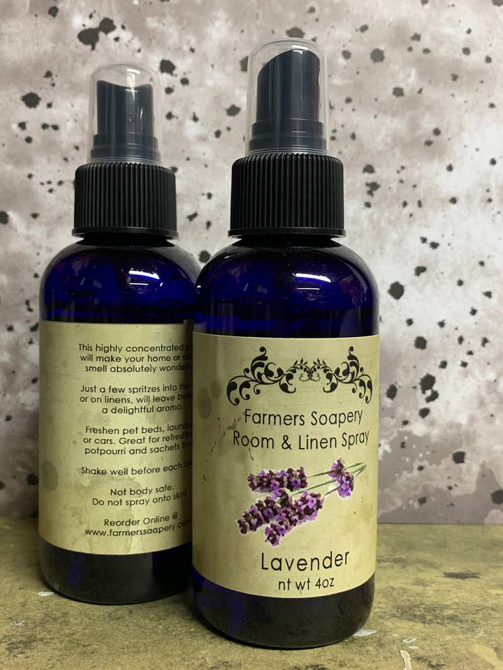 Spray pour chambre et linge à la lavande avec désodorisant à l'huile essentielle pour la vente par Farmers Soapery