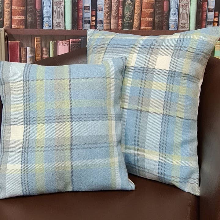 NEW - Signature Collection Cushions - PLAIN for wholesale by Sweet Williams