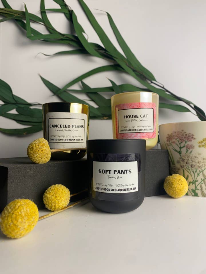 Mini Ljus för wholesale av Chaotic Good Bath & Candle Co