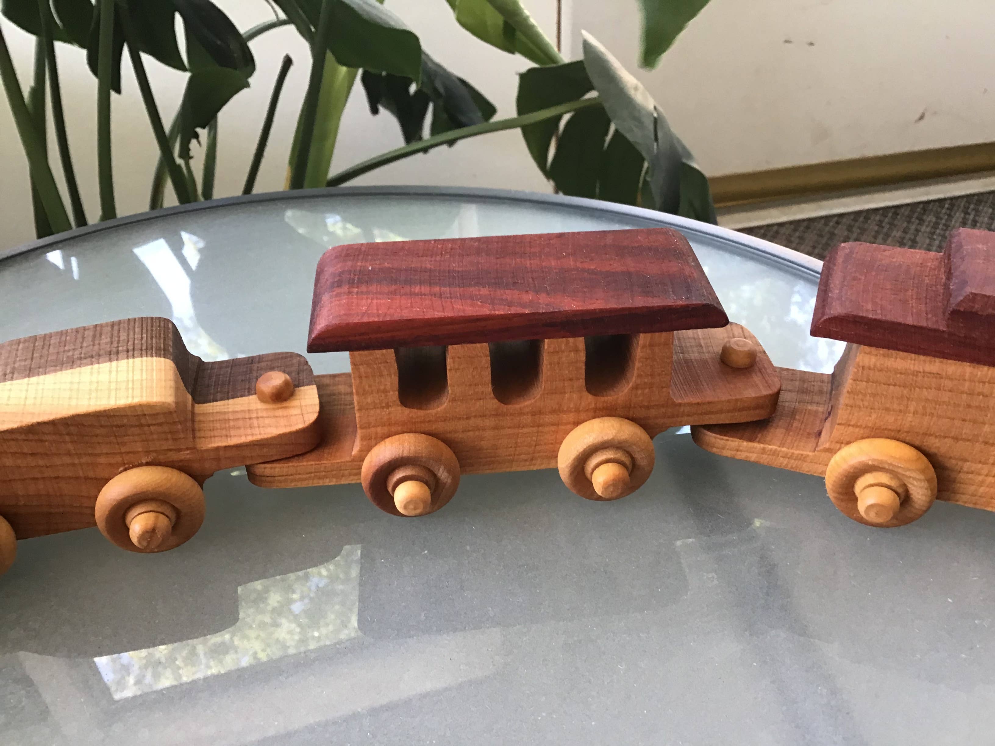 Baldwin Toy Co. – wholesale Wood toy – Child – Wooden Mini Train Set for Kids with Four Cars5