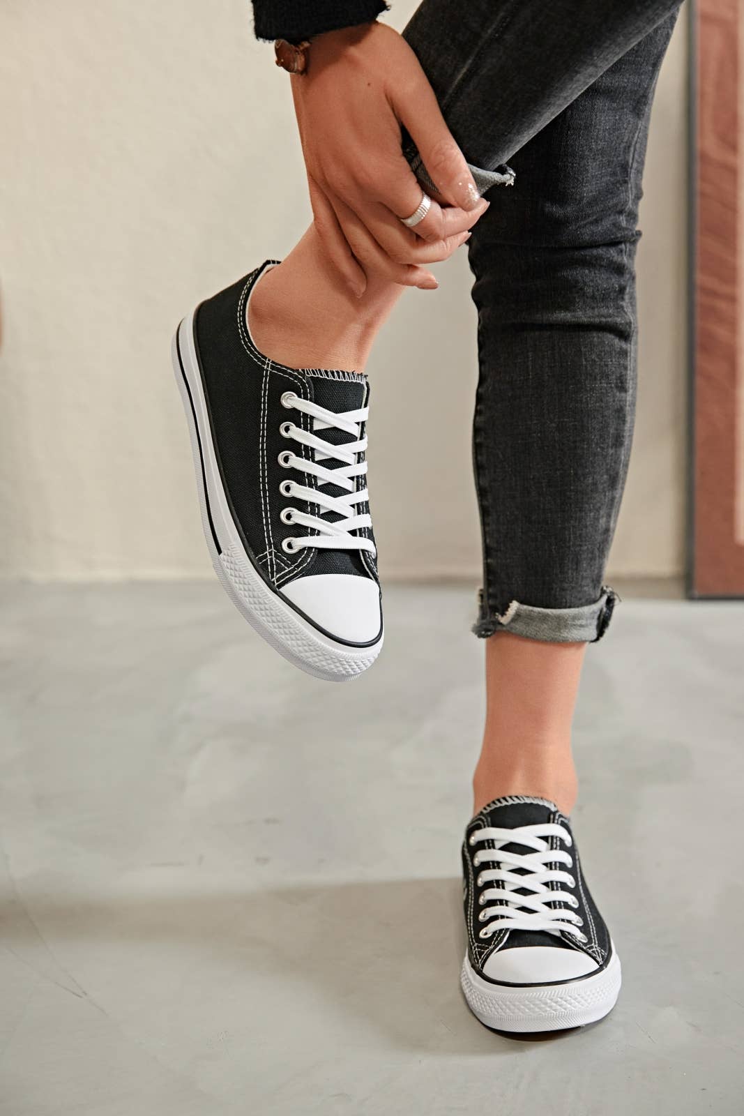 ERYNN - Wholesale Lifestyle Sneakers - Women's - lace-up sneakers - Opaline6