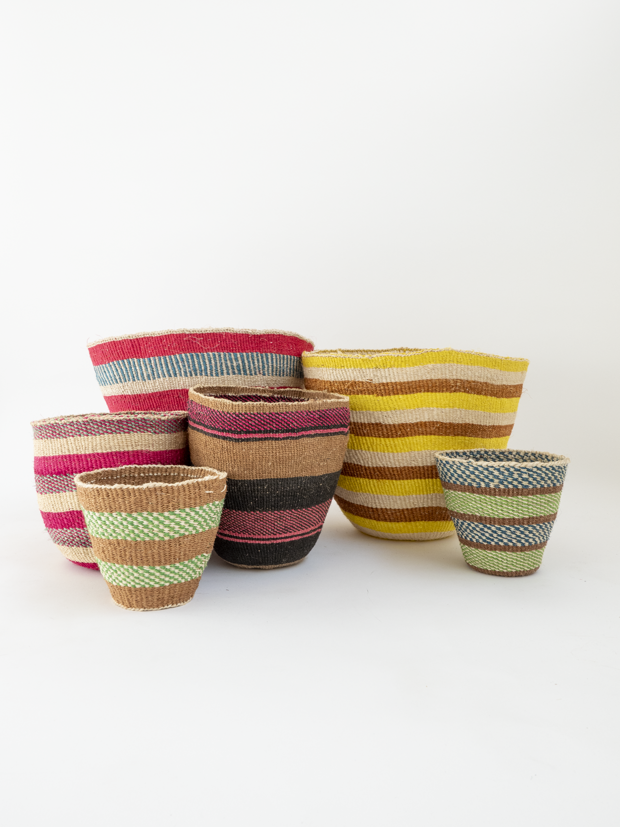Crafts by Solid - Wholesale Basket - Handwoven "Fine Weave" Sisal Baskets - Colourful - XS to L11