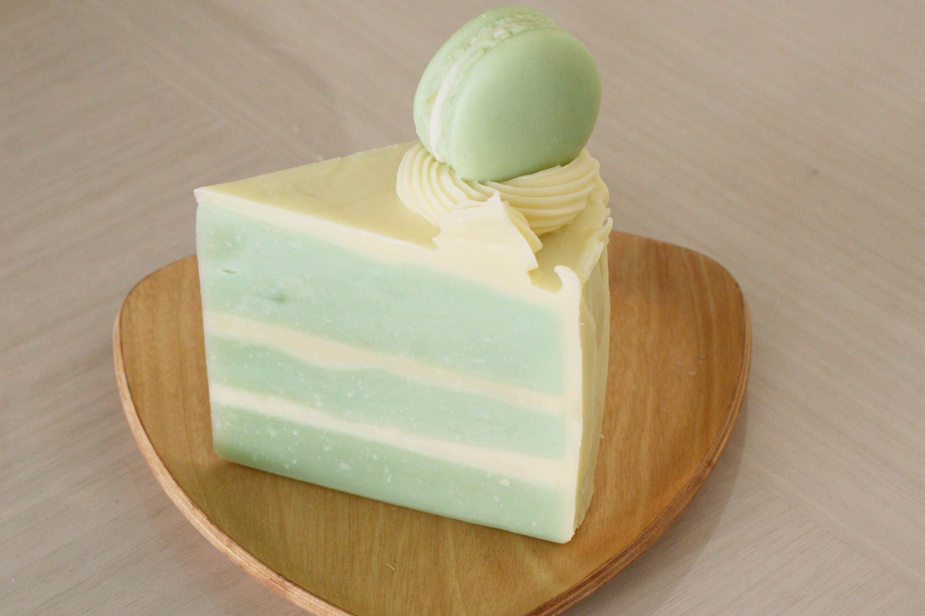 One Leaf Soap - Wholesale Bar Soap - Macaroon Soap Cake (Green Tea)1