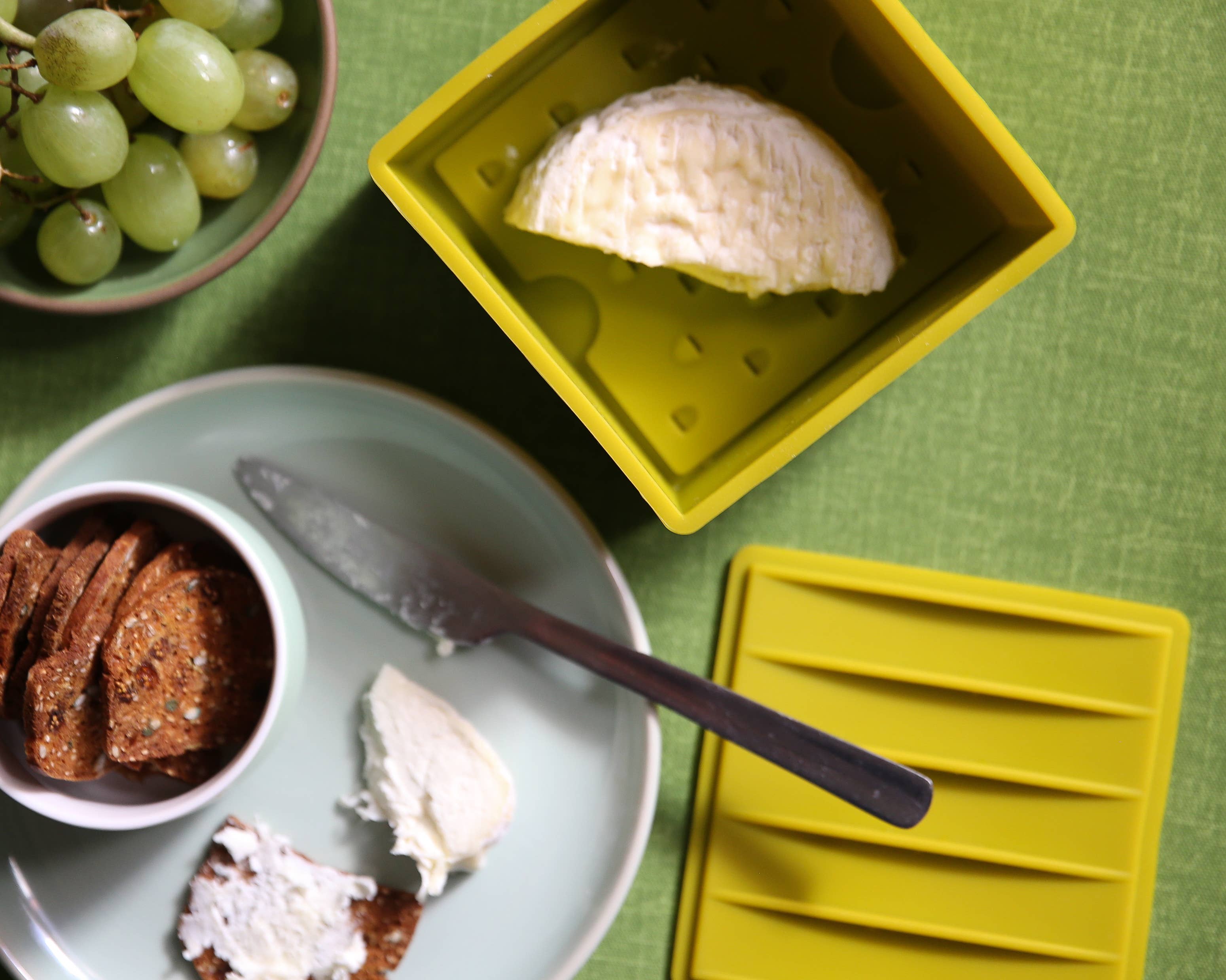 CapaBunga® - Wholesale Food Storage Container - Cheese Vault For Soft Cheese | Artisan Cheese Storage7