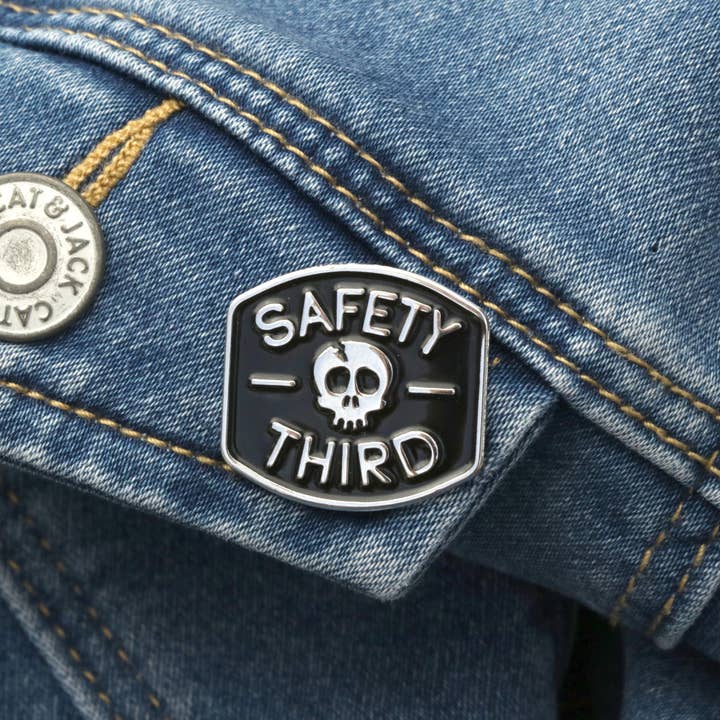 Squatchy - Wholesale Lapel Pin/Button - Safety Third Enamel Pin | Collectible 3rd Lapel Pin