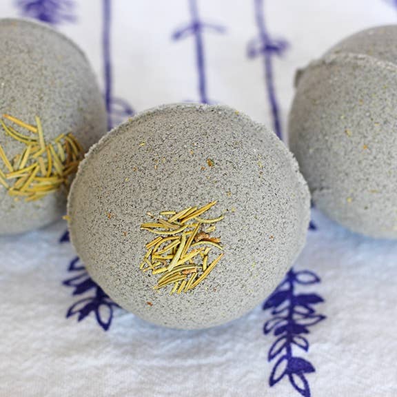 Red Cat Apothecary - Wholesale Bath Bomb/Fizz - Refocus + Empower Ritual Bath Bomb | Milk + Citrus Luxury6