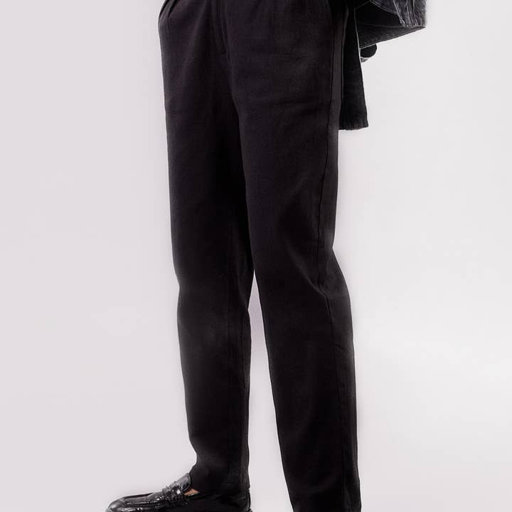 LE Pantalon Carotte - Paper Sewing Pattern for wholesale by Atelier Brunette - Fabrics & Sewing Patterns Shop