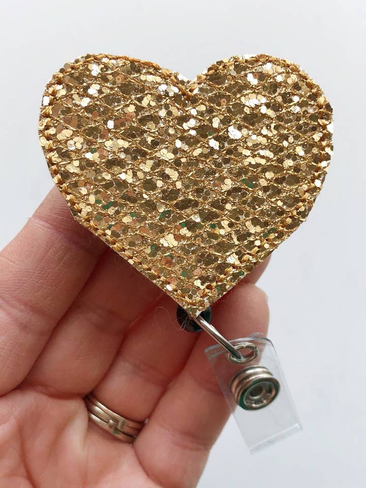 Corazón de Purpurina Portaidentificaciones Retráctil para el Día de San Valentín – Soporte de Identificación | Accesorio Brillante de San Valentín - Oro para venta al por mayor de Amanda Rose Thread Co