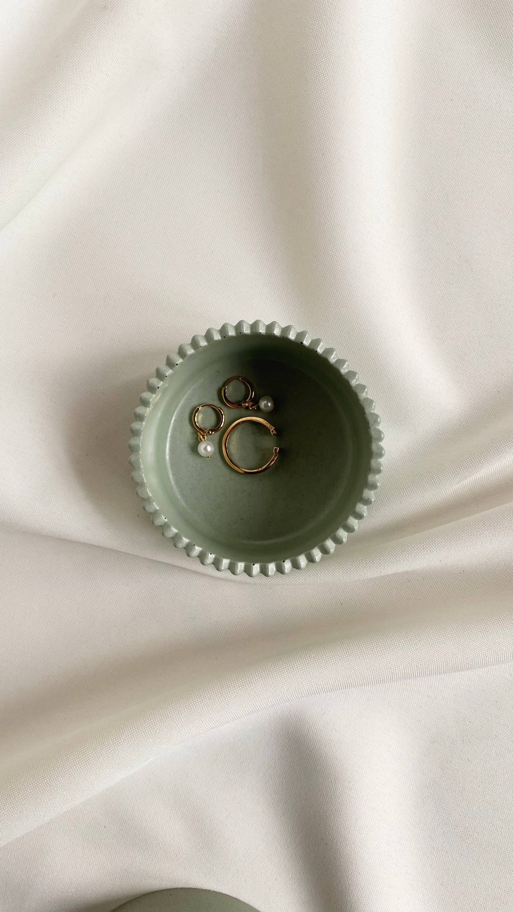 Atelier La Rouleuse - Wholesale Decorative Plate/Dish/Bowl - CANALIS - small decorative concrete bowl3