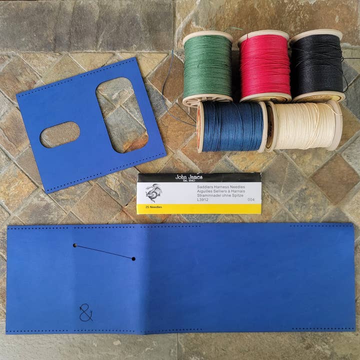Wrap Wallet Kit per la vendita all'ingrosso da parte di Thread & Leather