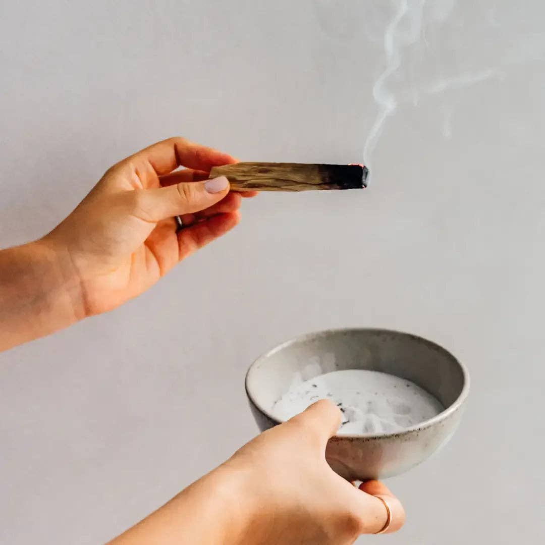 Cedar and Myrrh - Wholesale Smudge Stick - Peruvian Palo Santo Sticks (6 pieces)2