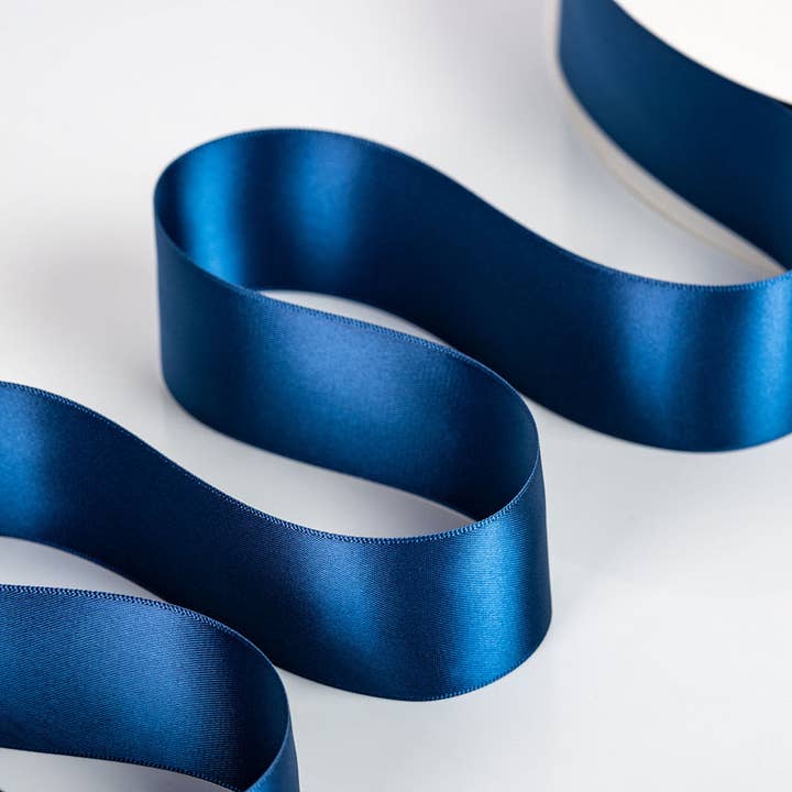 Ruban de satin double face Midnight 75, rouleau de 100 verges pour la vente par Little Ribbon Shop