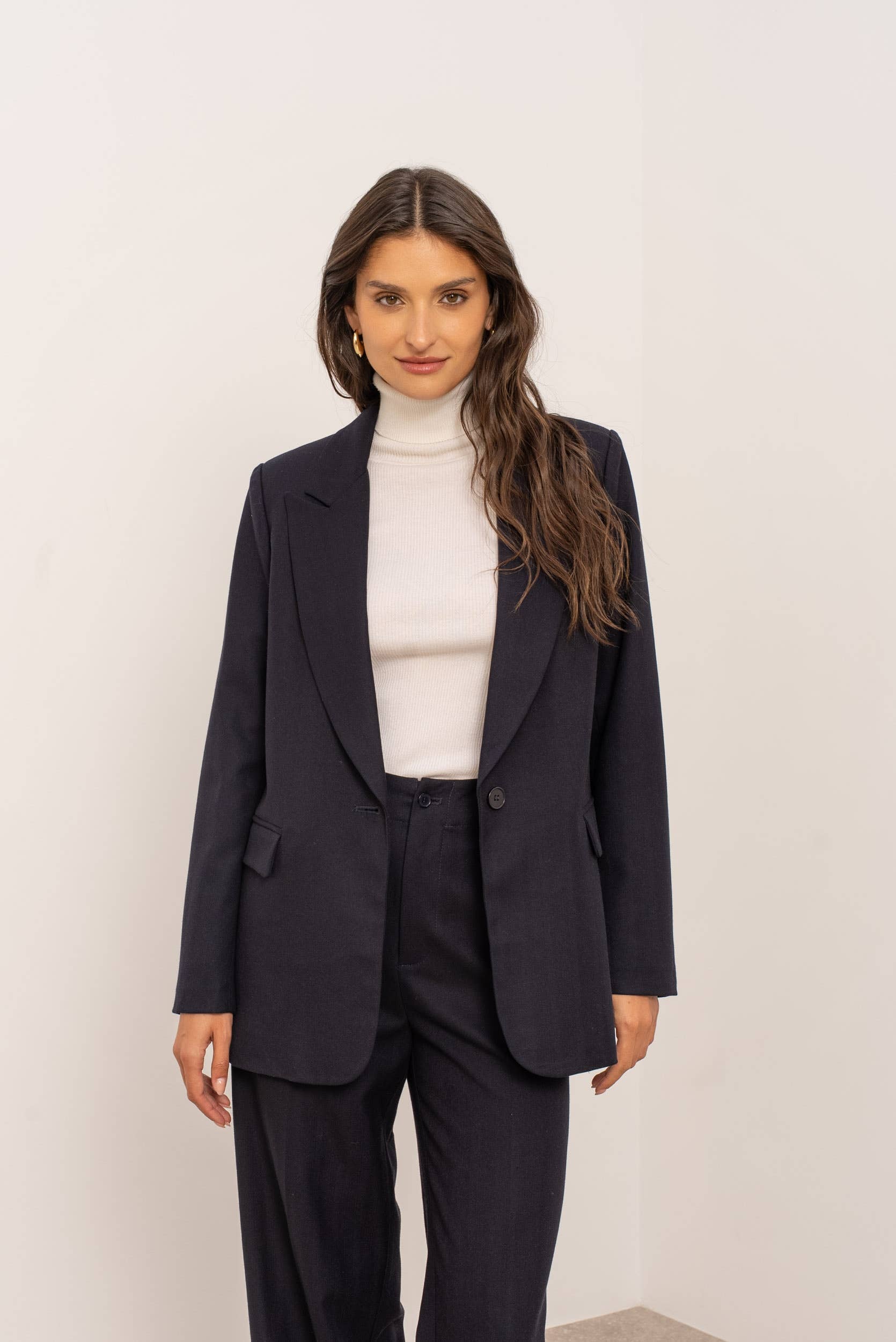 Attentif Paris - Wholesale Suit Jacket - Women's - Single-button straight blazer0