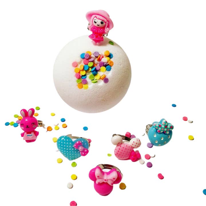 Queen Bath and Beauty - Wholesale Bath bomb/fizz - Ring Surprise Bath Bombs