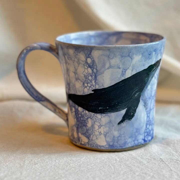 Nina Paloma – Großhandel Kaffeebecher – Becher mit Buckelwal-Motiv0