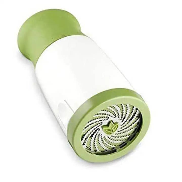 Haaro - Wholesale Spice Mill - Hand Roller Herb Spice Vegetable Grinder