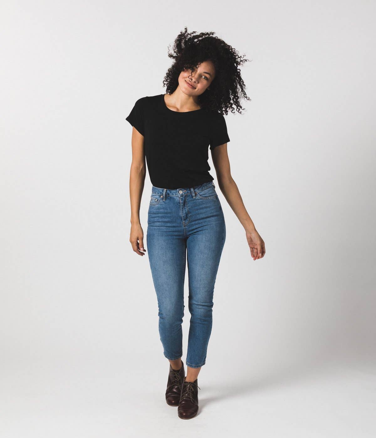 Known Supply - Wholesale T-Shirt - Women's - Women's Fitted Crew4