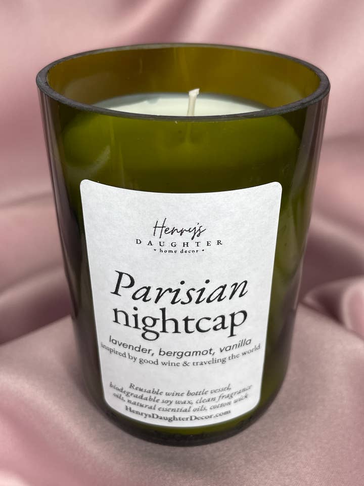 Parisisk Nightcap vinflaske stearinlys (lavendel vanilje) for engroshandel hos Henry’s Daughter Home Decor