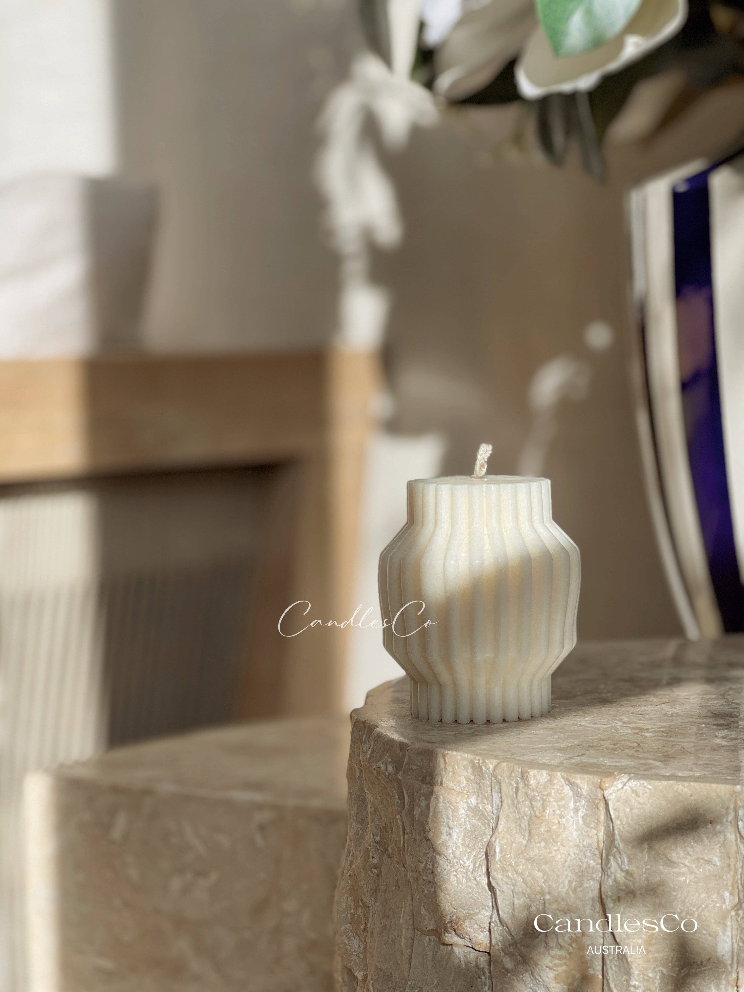 White Ribbed Bulb for wholesale on Faire0