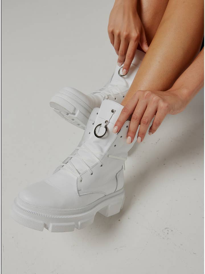 Nenya Fashion Limited - Wholesale Combat/Military Boots - Women's - Ankle Strap Boots In Black Legion